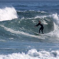 P3JU5429-260521-fotos-surf-sopelana-bizkaia-Arrietara-Basque-Country Surfista surfeando una ola en la playa de Salvaje, Barinatxe en Sopelana, Sopela, Bizkaia. Basque Country