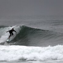 P3JU8864-20260901-Fotos-Surf-Euskadi-sopelana-olasdebizkaia-Photographer-Pictures Fotos Surf y bodyboard en La Playa de Sopelana, Sopela , Atxabiribil. Olas de entre medio metro y un metro de altura