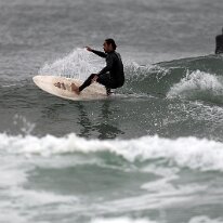P3JU8922-20260901-Fotos-Surf-Euskadi-sopelana-olasdebizkaia-Photographer-Pictures Fotos Surf y bodyboard en La Playa de Sopelana, Sopela , Atxabiribil. Olas de entre medio metro y un metro de altura
