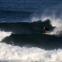 P3JU8685-20260919-0929-Fotos-Surf-Euskadi-Sopelana-olasdebizkaia-Photographer-Pictures Fotos Surf y Bodyboard en La playa de la salvaje Barinatxe Sopela , Getxo Olas de dos metros de altura.