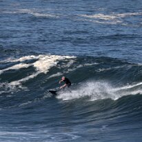 P3JU8986-20260919-1024-Fotos-Surf-Euskadi-Sopelana-olasdebizkaia-Photographer-Pictures Fotos Surf y Bodyboard en La playa de la salvaje Barinatxe Sopela , Getxo Olas de dos metros de altura.