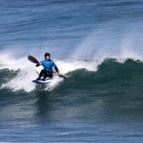 P3JU0165-20260920-1059-Fotos-KayakSurf-Euskadi-Sopelana-olasdebizkaia-waveski-Photographer-Pictures-Salvaje Fotos de Kayak Surf y WaveSki en La Salvaje Pictures KayakSurf Videos Sábado 19 y domingo 20 de Septiembre 2026 Sopela Kosta Fest