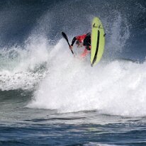P3JU0229-20260920-1103-Fotos-KayakSurf-Euskadi-Sopelana-olasdebizkaia-waveski-Photographer-Pictures-Salvaje Fotos de Kayak Surf y WaveSki en La Salvaje Pictures KayakSurf Videos Sábado 19 y domingo 20 de Septiembre 2026 Sopela Kosta Fest