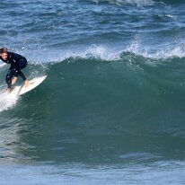 P3JU0103-20260920-1055-Fotos-Surf-Euskadi-Sopelana-olasdebizkaia-Photographer-Pictures-Salvaje Fotos Surf y Bodyboard en La playa de la salvaje Barinatxe Sopela , Getxo Olas de metro a metro y medio de altura.