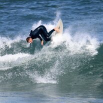 P3JU0106-20260920-1055-Fotos-Surf-Euskadi-Sopelana-olasdebizkaia-Photographer-Pictures-Salvaje Fotos Surf y Bodyboard en La playa de la salvaje Barinatxe Sopela , Getxo Olas de metro a metro y medio de altura.
