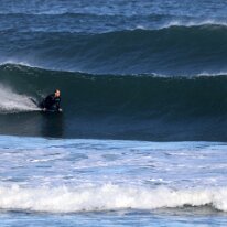 P3JU3475-20260921-0942-Fotos-Salvaje-Sopela Fotos Surf y Bodyboard en La playa de la salvaje Barinatxe Sopela , Getxo Olas de metro a metro y medio de altura.