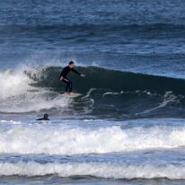 P3JU3495-20260921-0943-Fotos-Salvaje-Sopela Fotos Surf y Bodyboard en La playa de la salvaje Barinatxe Sopela , Getxo Olas de metro a metro y medio de altura.