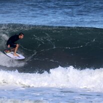 P3JU3508-20260921-0945-Fotos-Salvaje-Sopela Fotos Surf y Bodyboard en La playa de la salvaje Barinatxe Sopela , Getxo Olas de metro a metro y medio de altura.