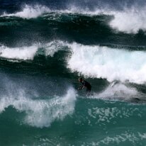P3JU5981-20260926-1521-Fotos-Surf-Salvaje-Salbaje-Sopela-olasdebizkaia Fotos de Surf en La playa de la Salvaje Barinatxe Sopela , Getxo Ola de metro y medio de altura.
