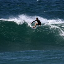 P3JU6038-20260926-1533-Fotos-Surf-Salvaje-Salbaje-Sopela-olasdebizkaia Fotos de Surf en La playa de la Salvaje Barinatxe Sopela , Getxo Ola de metro y medio de altura.