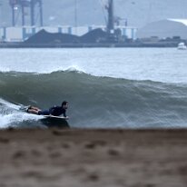 P3JU7767-20261022-0823-Fotos-Bodyboard-Ereaga-Getxo-olasdebizkaia Fotos de Bodyboard en La Playa de Ereaga, Getxo Bloques. Olas de un ,metro de altura con viento sur. pocas olas abrían bien ya que había una rampa de arena...